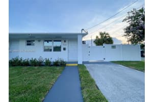 514 Ne 4th Ave 514 Hallandale Beach, FL 33009 - MLS#A11980099