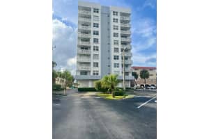 3113 S Ocean Dr 701 Hallandale Beach, FL 33009 - MLS#A11980102