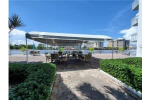 1913 S Ocean Dr 316 Hallandale Beach, FL 33009 - MLS#A11980107