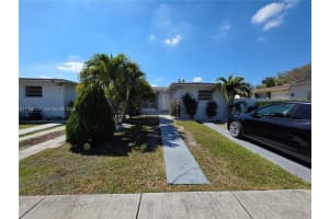 20630 Manta Dr 20630 Cutler Bay, FL 33189 - MLS#A11980137