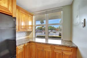 250 Jacaranda Dr 109 Plantation, FL 33324 - MLS#A11980165