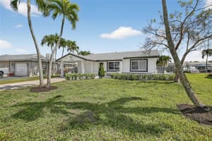 8008 Nw 101st Ave Tamarac, FL 33321 - MLS#A11980197