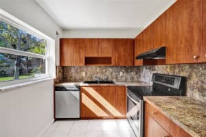 2621 Sw Natura Ave Deerfield Beach, FL 33441 - MLS#A11980213