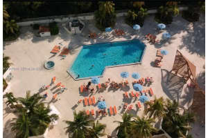 500 Bayview Dr 325 Sunny Isles Beach, FL 33160 - MLS#A11980218