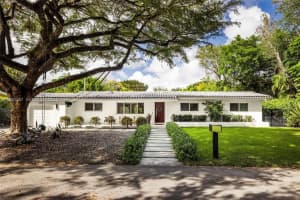 6609 Sw 62nd Ter, South Miami