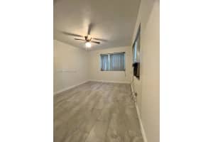 13797 Highland Dr 4 North Miami Beach, FL 33181 - MLS#A11980248