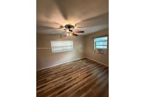 1721 Ne 15th Ave 1-2 Fort Lauderdale, FL 33305 - MLS#A11980283