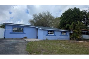 2100 N 62nd Ave Hollywood, FL 33024 - MLS#A11980292