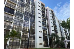 17011 N Bay Rd 709, Sunny Isles Beach