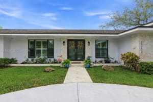 17204 Sw 79th Ct Palmetto Bay, FL 33157 - MLS#A11980345