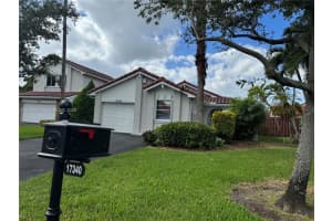 17340 Nw 63rd Ave, Hialeah