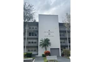 300 Sw 134th Way 102e Pembroke Pines, FL 33027 - MLS#A11980363