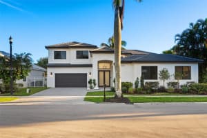 10790 Haydn Dr Boca Raton, FL 33498 - MLS#A11980366