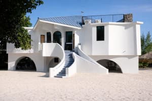 1557 Long Beach Dr, Big Pine Key, FL 33043, - MLS#A11980368