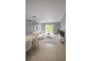 637 SW 3rd St APT 308, Miami, FL 33130, - MLS#A11980370