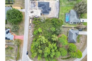 638 Dauphine Ave S Lehigh Acres, FL 33974 - MLS#A11980371