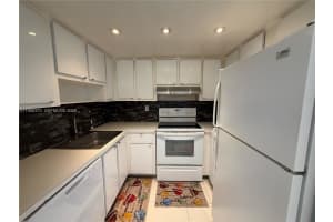 1400 Ne 54th St 205 Fort Lauderdale, FL 33334 - MLS#A11980372