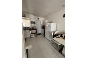 5271 5th St , Miami, FL 33126 - MLS#A11980383