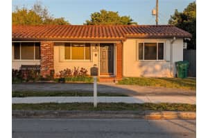 1037 Sw 76th Ave 1037 Miami, FL 33144 - MLS#A11980386