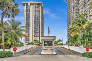 1901 Brickell Ave B1407 Miami, FL 33129 - MLS#A11980403