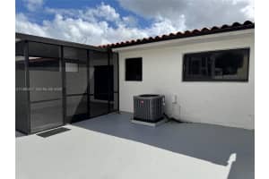 9425 4th Ln , Miami, FL 33174 - MLS#A11980417