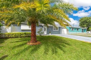 1210 N 71st Ave Hollywood, FL 33024 - MLS#A11980431