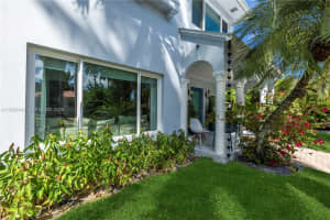 1121 Ne 85th St Miami, FL 33138 - MLS#A11980440