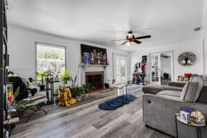 1215 26th St Nw Winter Haven, FL 33881 - MLS#A11980452