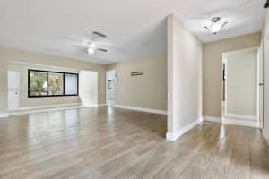 2805 E Lexington Dr Miramar, FL 33025 - MLS#A11980454