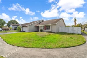 8650 Nw 46th Ct Lauderhill, FL 33351 - MLS#A11980455