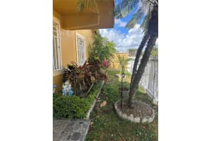2501 W 73rd Pl Hialeah, FL 33016 - MLS#A11980512