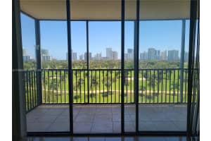 20335 W Country Club Dr 705 Aventura, FL 33180 - MLS#A11980518