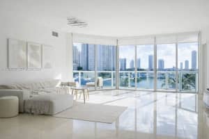 3131 Ne 188th St 2-606, Aventura