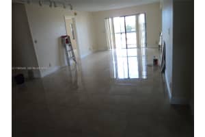 1301 Ne 7th St 511 Hallandale Beach, FL 33009 - MLS#A11980558