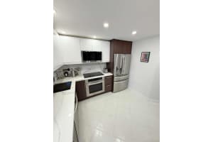 2750 183rd St , Aventura, FL 33160 - MLS#A11980559