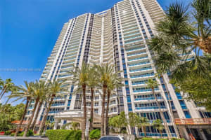 21205 Yacht Club Dr 1802, Aventura