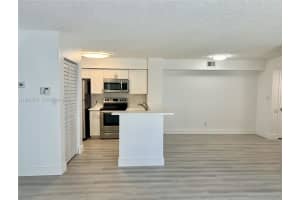 640 S Park Rd 12-4 Hollywood, FL 33021 - MLS#A11980578