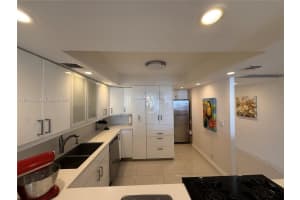 3140 S Ocean Dr 310 Hallandale Beach, FL 33009 - MLS#A11980582