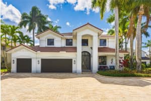 2174 Quail Roost Dr Weston, FL 33327 - MLS#A11980584