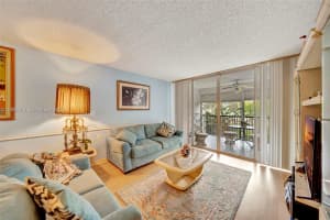 3940 Inverrary Blvd 303-a Lauderhill, FL 33319 - MLS#A11980603