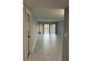 230 Lakeview Dr 209 Weston, FL 33326 - MLS#A11980604