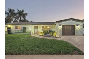 11040 Nw 22nd St Pembroke Pines, FL 33026 - MLS#A11980606