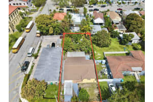 2395 Sw 2nd Street Miami, FL 33135 - MLS#A11980621