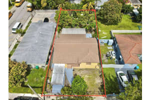 2395 Sw 2nd Street Miami, FL 33135 - MLS#A11980621