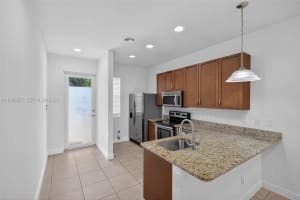 7657 Nw 88th Terrace 0 Tamarac, FL 33321 - MLS#A11980627