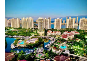 1000 W Island Blvd 2908, Aventura