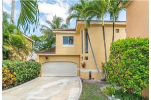 11407 S Lakeview Dr Coral Springs, FL 33071 - MLS#A11980649