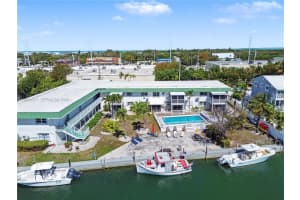 5301 Ocean Ter 7, Marathon
