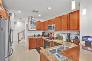 18450 Ne 30th Place 18450 Aventura, FL 33160 - MLS#A11980657