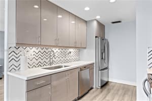 14600 Lucy Dr Delray Beach, FL 33484 - MLS#A11980667